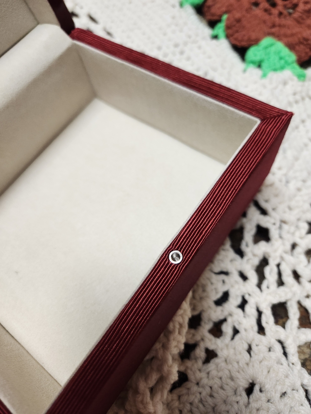 Salvatore Ferragamo Burgundy Lacquered Gift Box - Picture 6 of 9